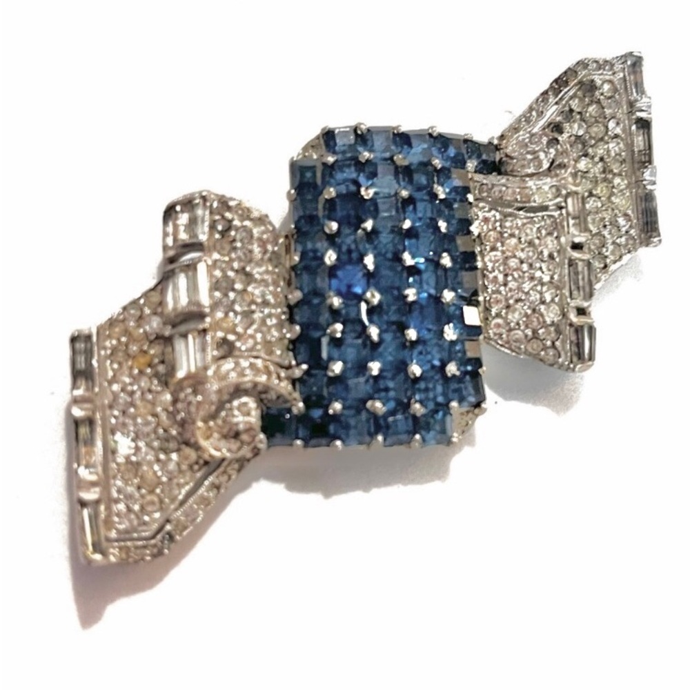 Vintage Art Deco Rhinestone Rhodium Crystal Bow Ribbon Brooch Pin Montana